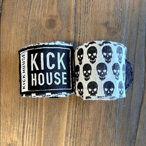 Boxing/Kickboxing wraps EUC